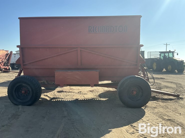 richardton-770-image-4