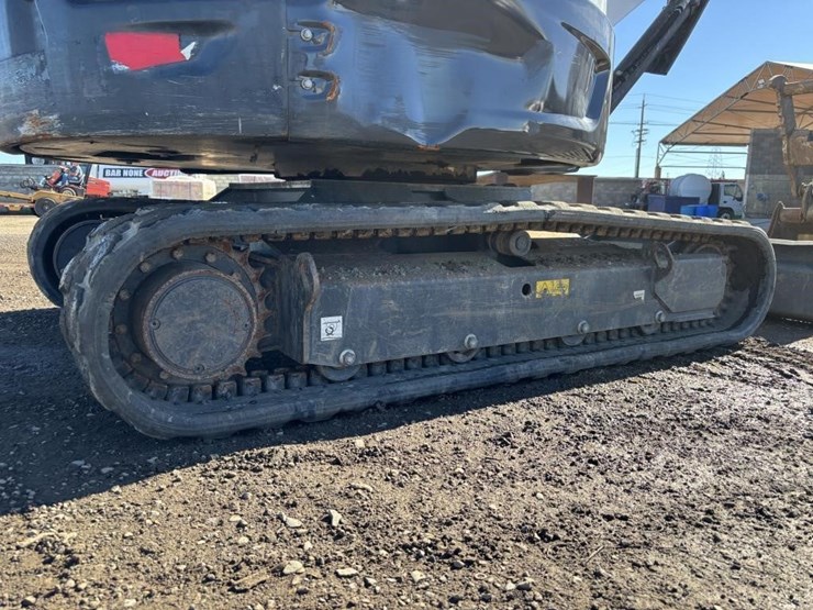 2022-bobcat-e42-image-25