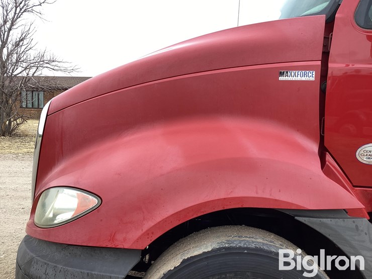 2012-international-prostar-image-11