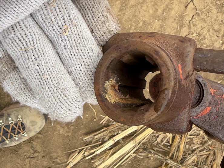 farmhand-8-bale-image-10