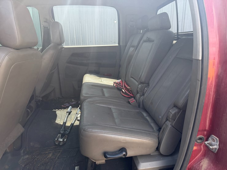 2008-dodge-2500-image-47