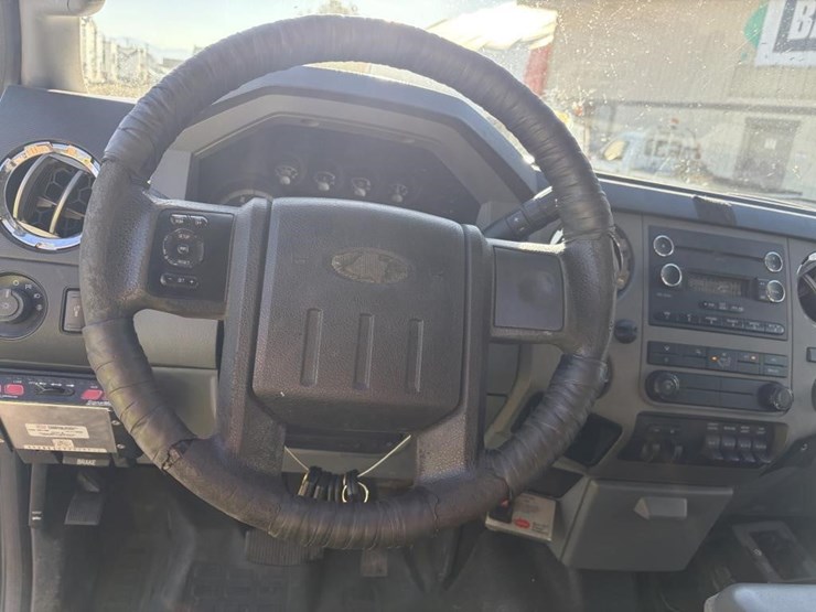 2012-ford-f450-xlt-image-13