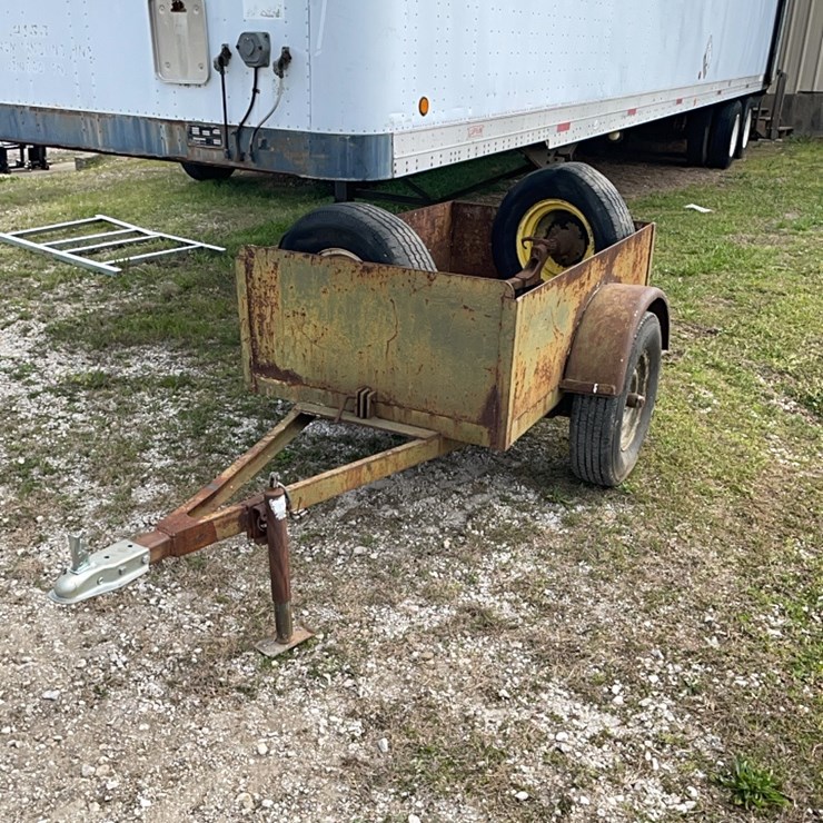 metal trailer 6’x44”