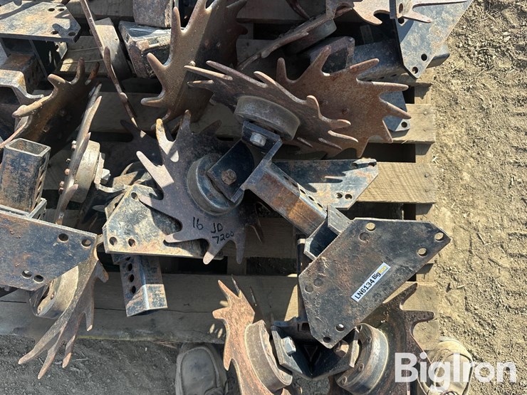 john-deere-7200-image-11