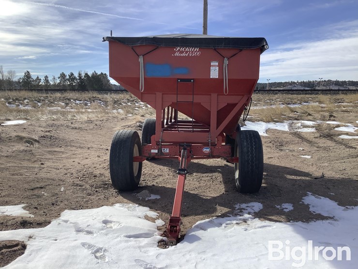 fricklin-4500-gravity-wagon-image-2
