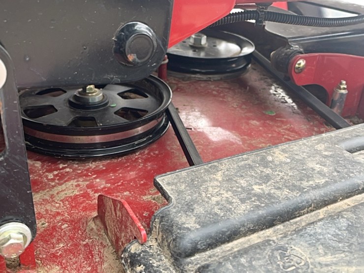 toro-z-master-turbo-force-72-in-fabricated-deck-with-myride-suspension-system-and-kawasaki-fx1000v-￼zero-turn-27.6-hours-image-18