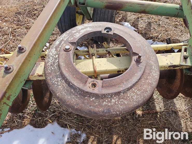 john-deere-210-image-12