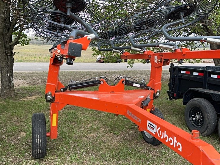 kubota-ra108cr-image-7