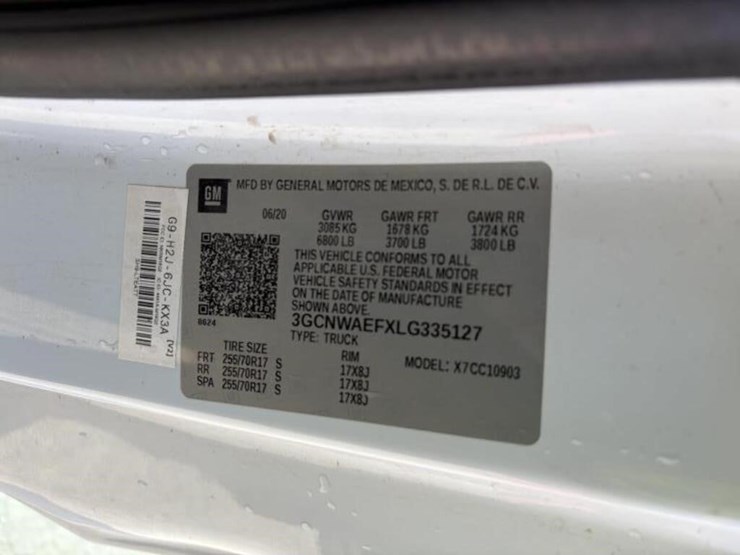 2020-chevrolet-1500-image-16