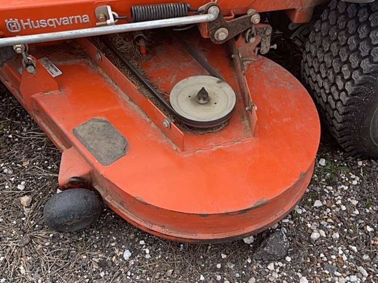 husqvarna-m-zt61-mower-fab-deck-485hours-kohler-25hp-moter-image-3