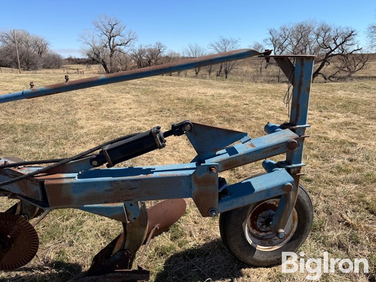 6-bottom-plow-image-15