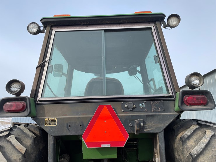 john-deere-4440-image-28