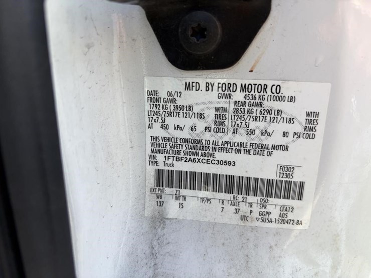 2012-ford-f250-image-16