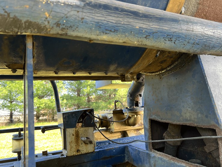 frick-steam-locomotive-with-track-image-36