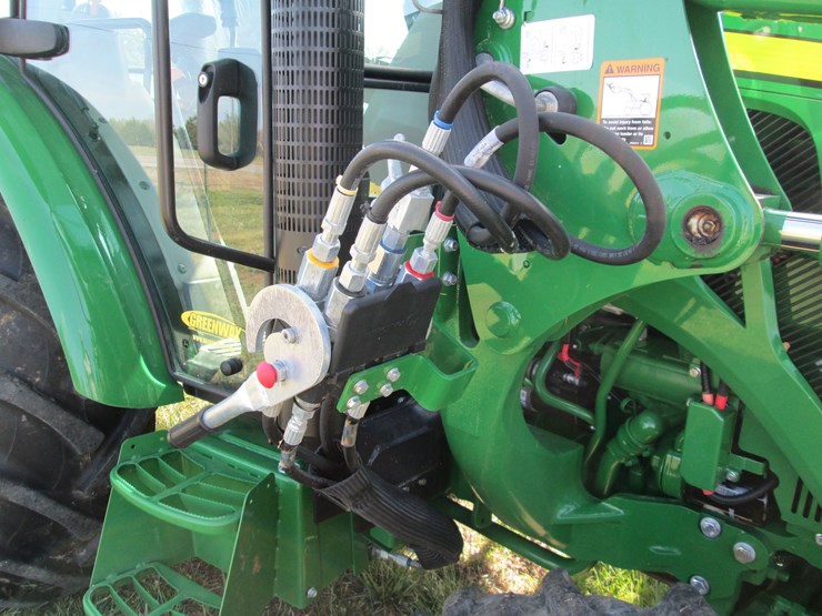 john-deere-5075e-image-34