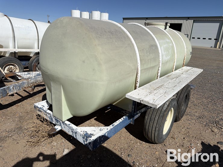 1050-gallon-t/a-nurse-tank-trailer-image-3