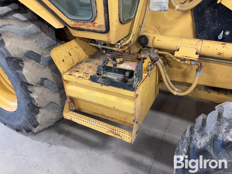 1989-caterpillar-416-image-16