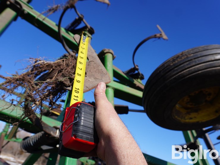 john-deere-726-image-14