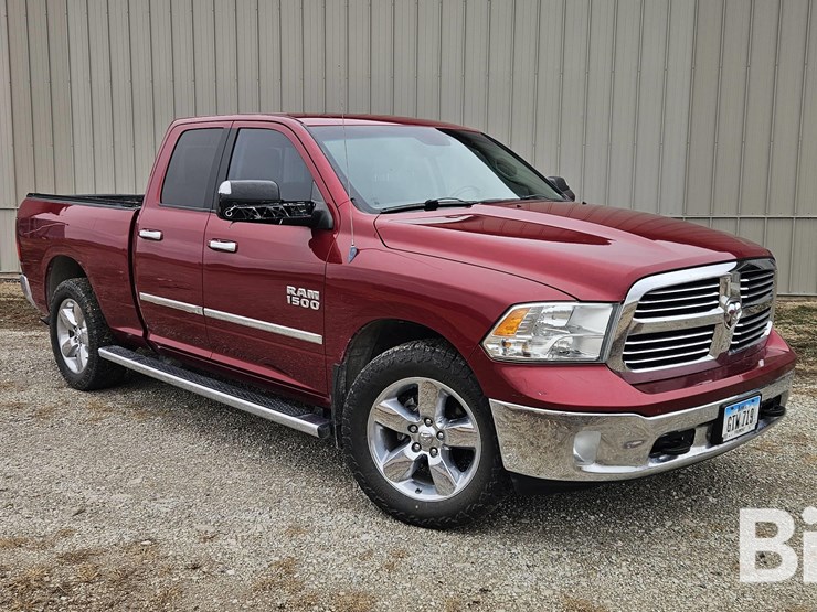 2013-dodge-1500-image-3