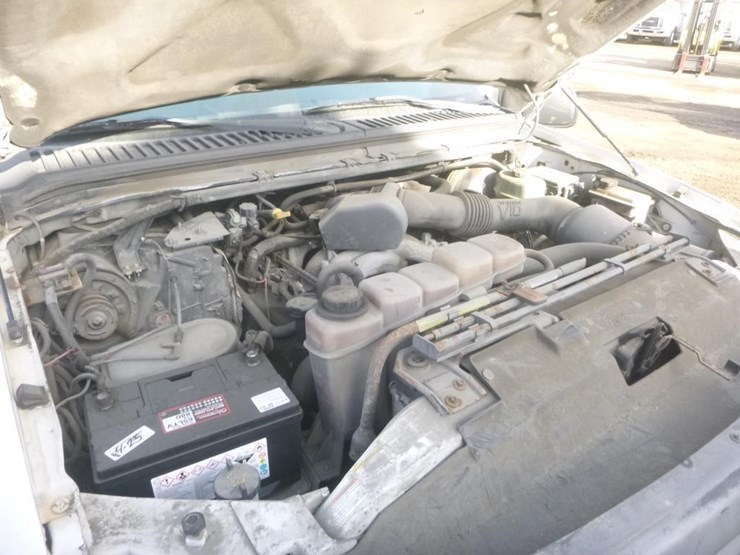 2001-ford-f350-image-12