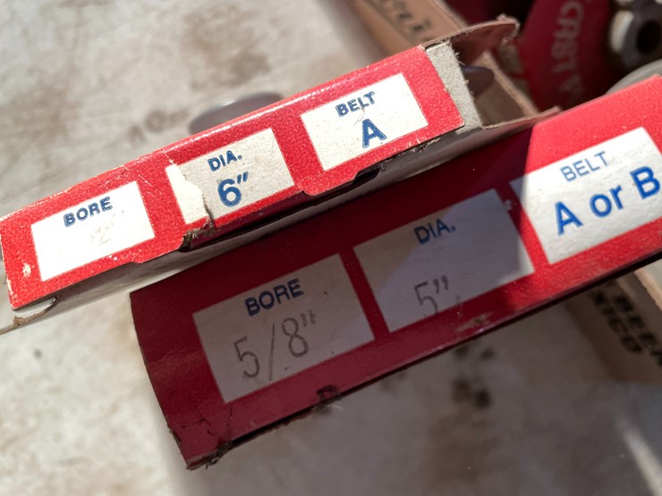 #2531-•-die-cast-pulleys-image-5