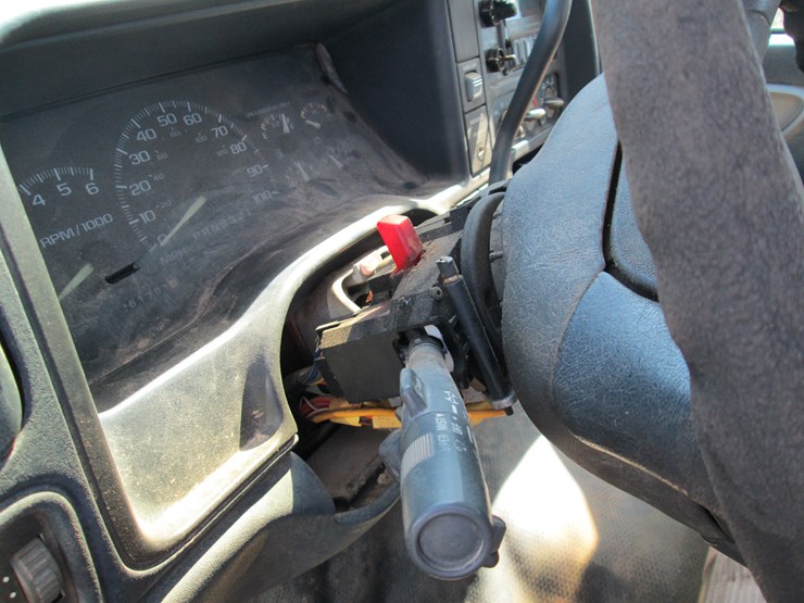 1997-chevrolet-1500-image-22