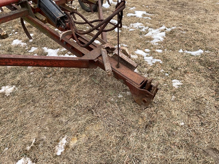 international-12-image-8