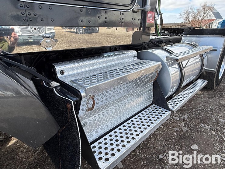 2006-kenworth-t800-image-14