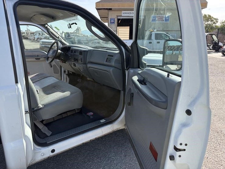 2003-ford-f250-image-9