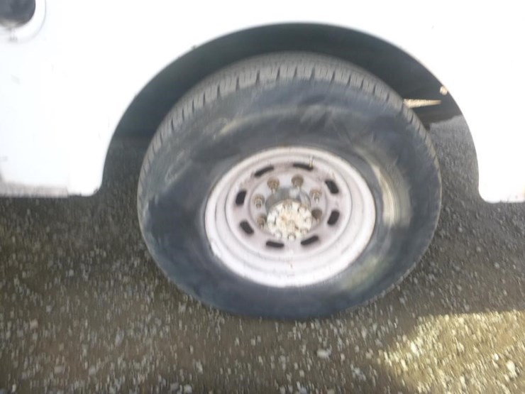 2001-ford-f350-image-16