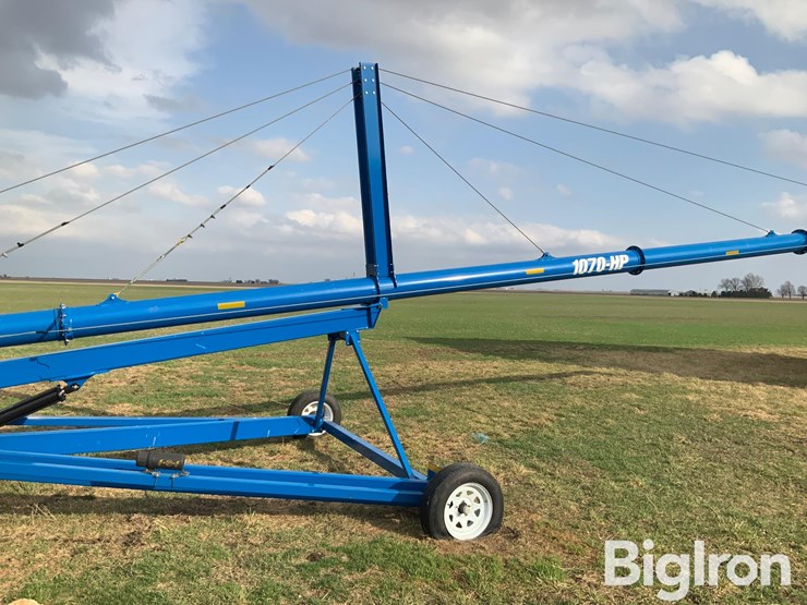 brandt-1070-hp-10"x70'-swing-away-auger-image-17