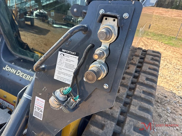 2023-deere-325g-image-8