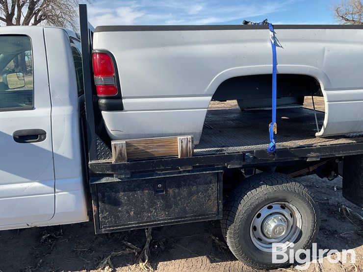 2002-dodge-ram-2500-image-14