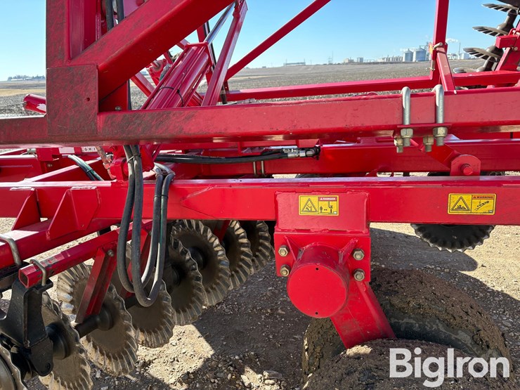 2012-sunflower-6630-32-image-16