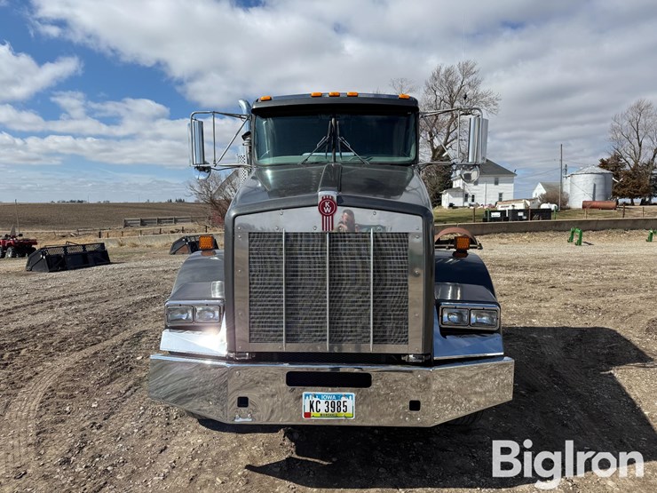 2006-kenworth-t800-image-2