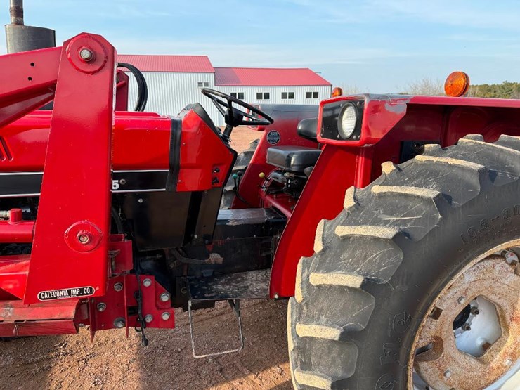 1985-case-ih-2250-image-14
