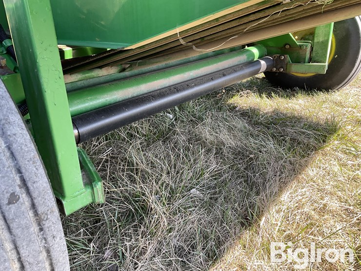 john-deere-566-image-18