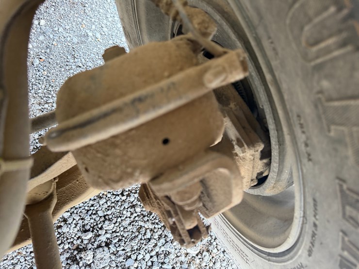 2002-international-9200i-image-23