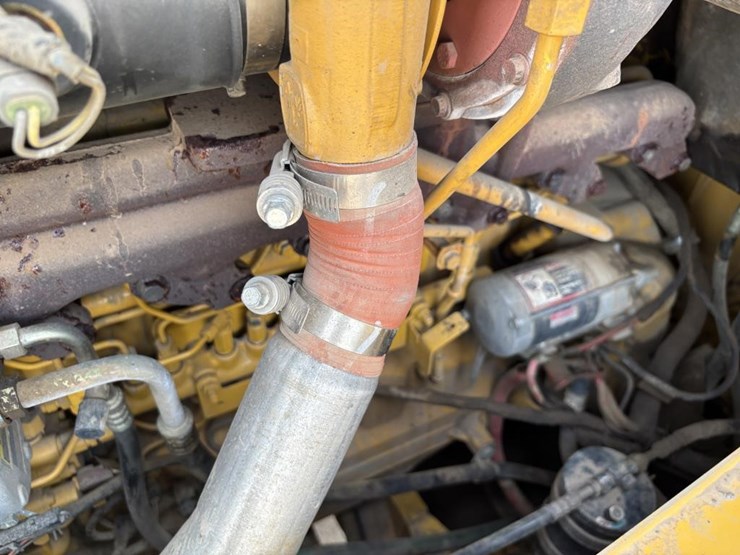 2008-deere-624j-image-55