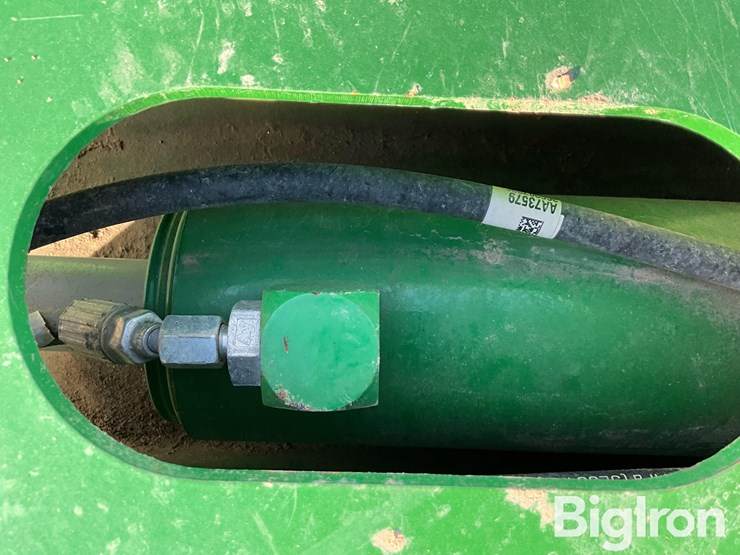 john-deere-60-image-11