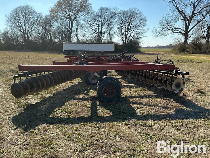 2014-case-ih-340-image-4