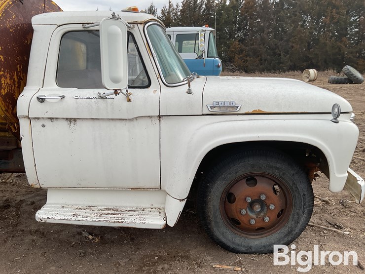 1966-ford-f600-image-18