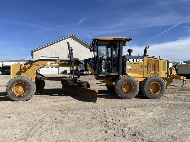 2012-deere-872g-image-2