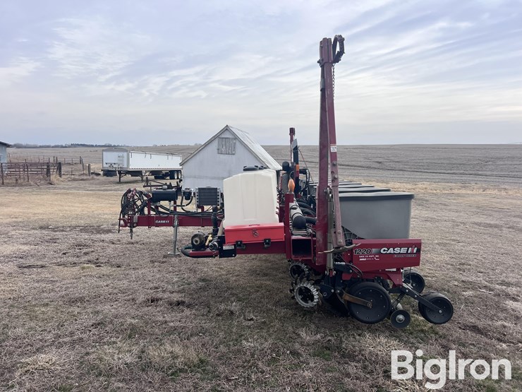 2012-case-ih-1220-image-8