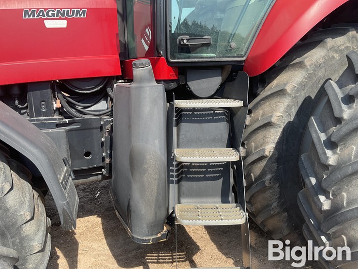 case-ih-magnum-275-image-16