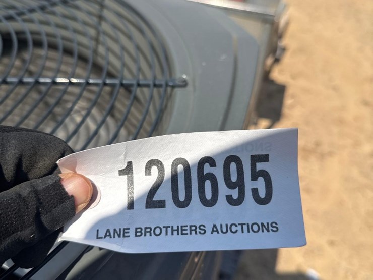 5231---2022-trane-ac-unit-image-7