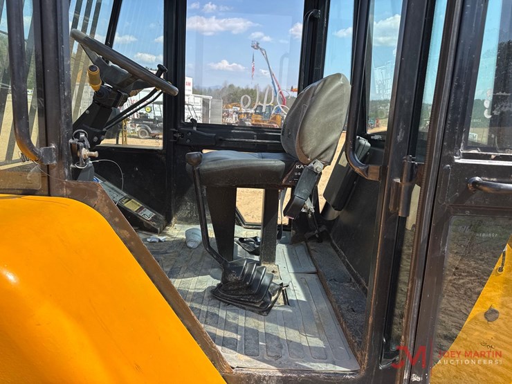 2007-jcb-926-image-14