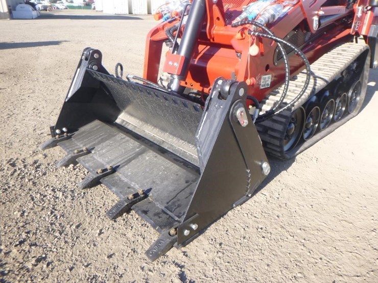 2025-stag-tl425-skid-steer-track-loader-image-9