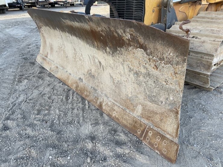 2013-deere-700k-lgp-image-9