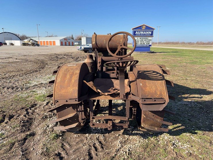 international-8-16-image-4